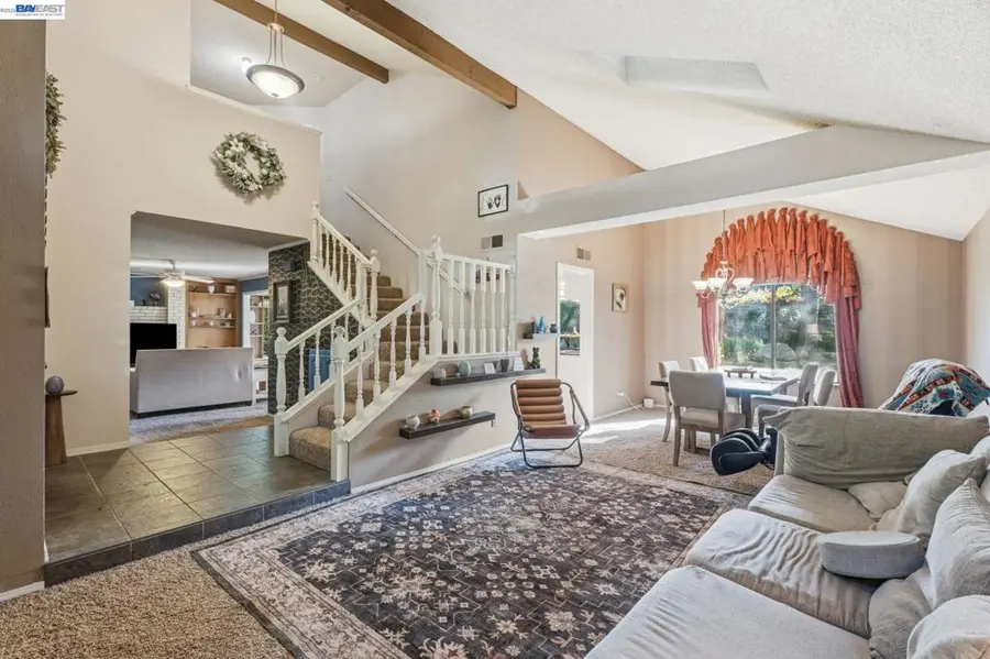 6424 N Vagedes, Fresno, CA 93711 - #3