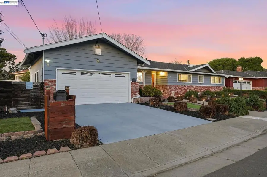 15 Sequoyah View Ct, Oakland, CA 94605 - #2