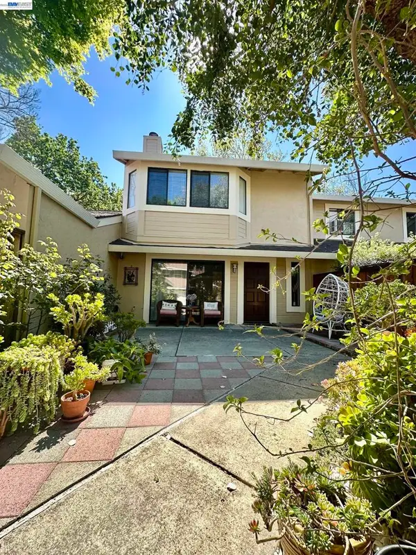 7642 Arbor Creek Circle, Dublin, CA 94568