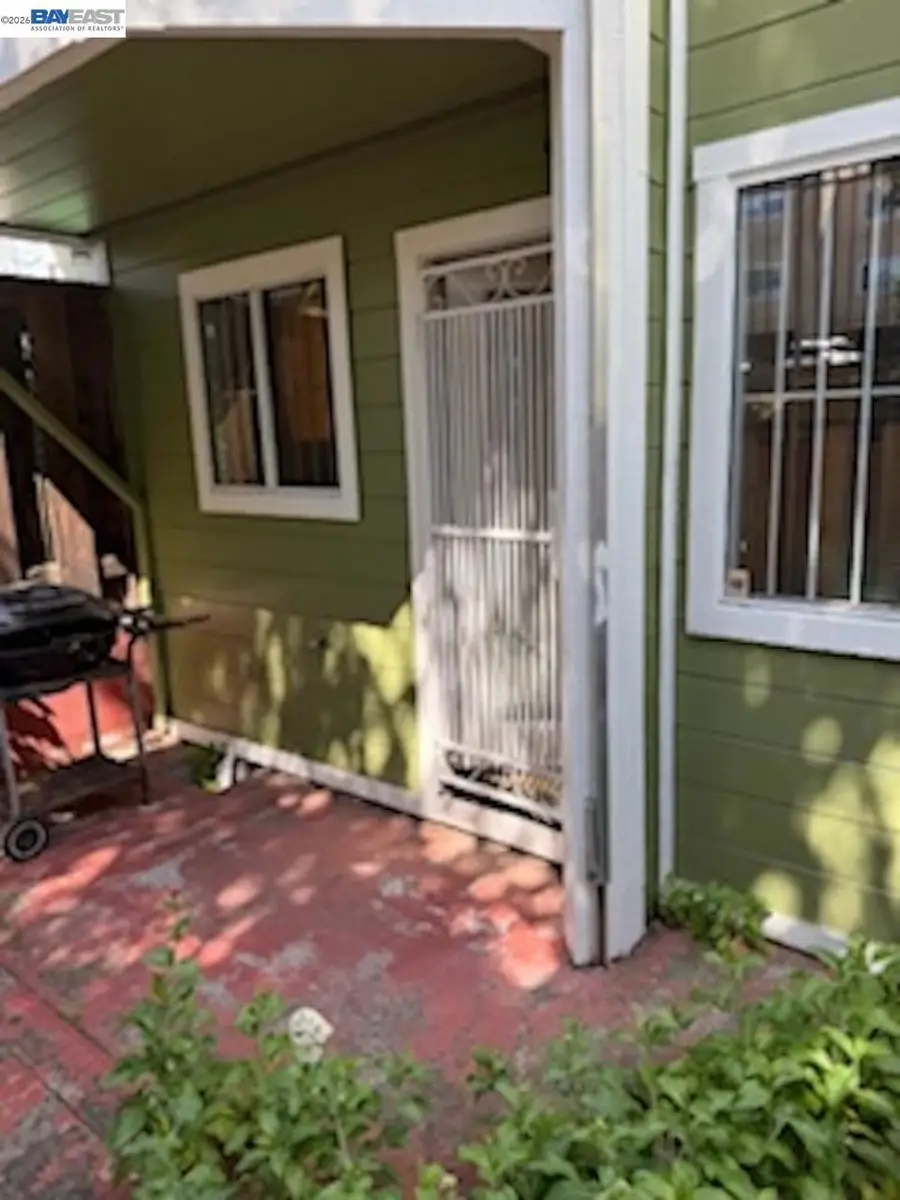 11 Rebecca Ln, San Francisco, CA 94124 - #3