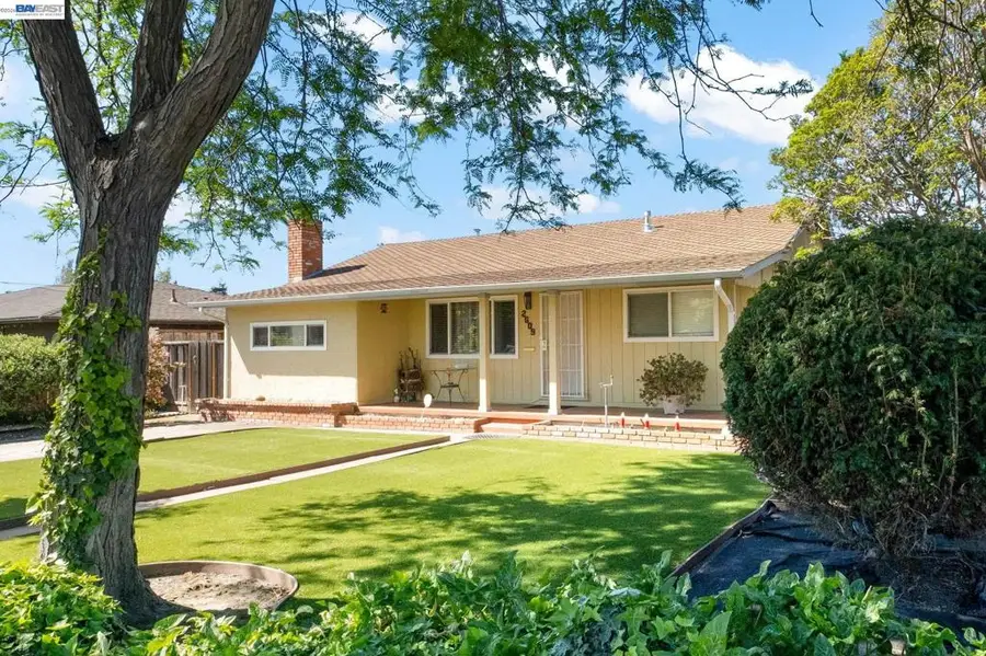 2069 W Avenue 133rd, San Leandro, CA 94577 - #3