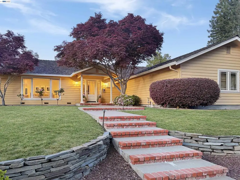1209 Rimer Dr, Moraga, CA 94556 - #1