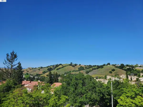 4340 Terra Granada Drive #1B, Walnut Creek, CA 94595