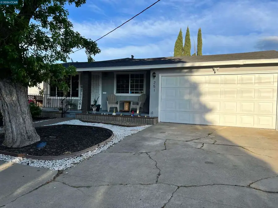 251 Rose Ann Ave., Pittsburg, CA 94565 - #2
