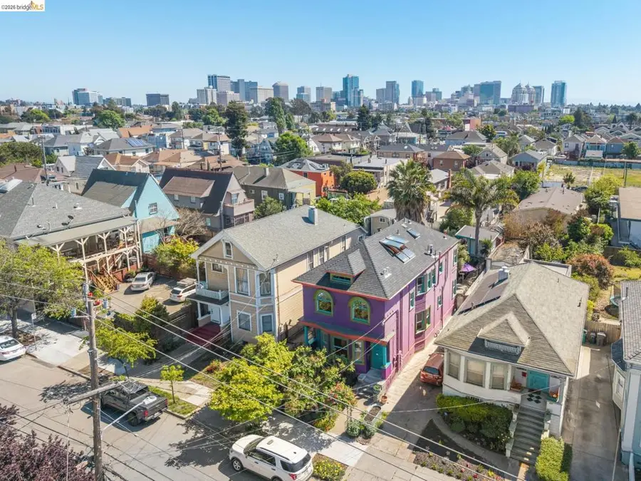 821 32nd, Oakland, CA 94608 - #2
