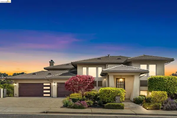 13454 Campus Dr, Oakland, CA 94619