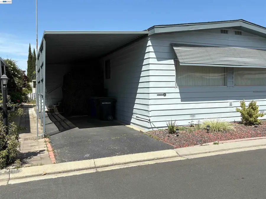 2621 Prescott Rd, Modesto, CA 95350 - #2