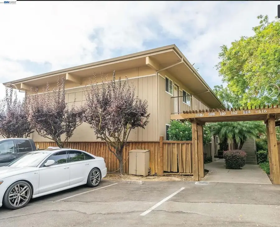 106 E K St, Benicia, CA 94510 - #2