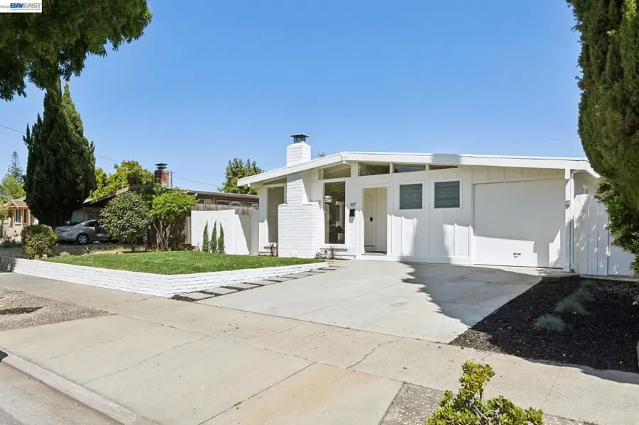 1117 Poinciana Dr, Sunnyvale, CA 94086 - #3
