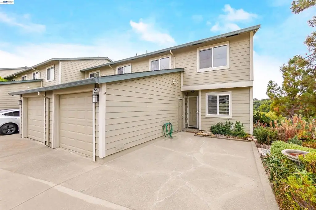 25047 Oakridge Court, Hayward, CA 94541 - #1