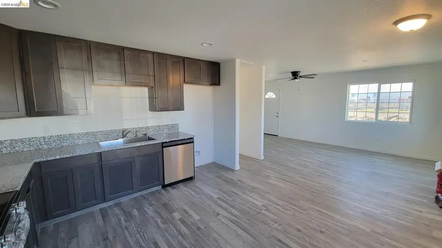 300 N Soderquist Rd, Turlock, CA 95380 - #3