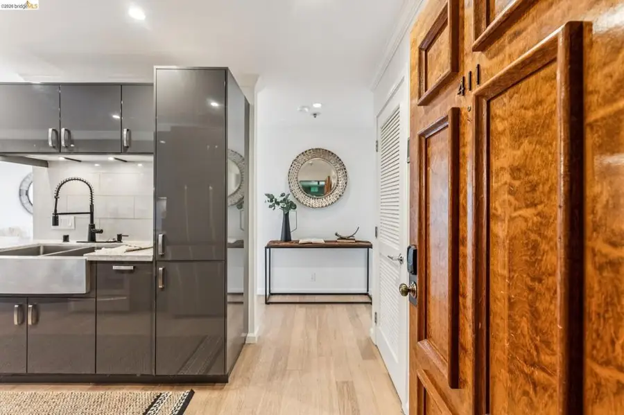 389 Belmont Street #411, Oakland, CA 94610 - #2