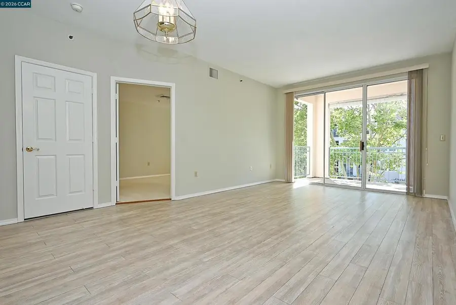 1840 Tice Creek Dr #2345, Walnut Creek, CA 94595 - #3