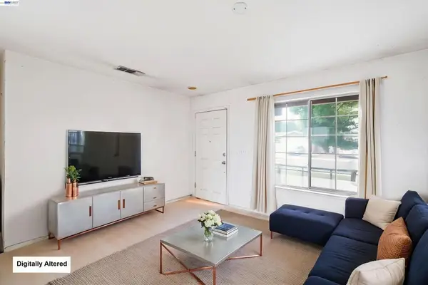2113 Gleneagle St, Atwater, CA 95301