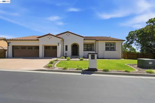 5322 Carole Ridge Ct., Fairfield, CA 94534