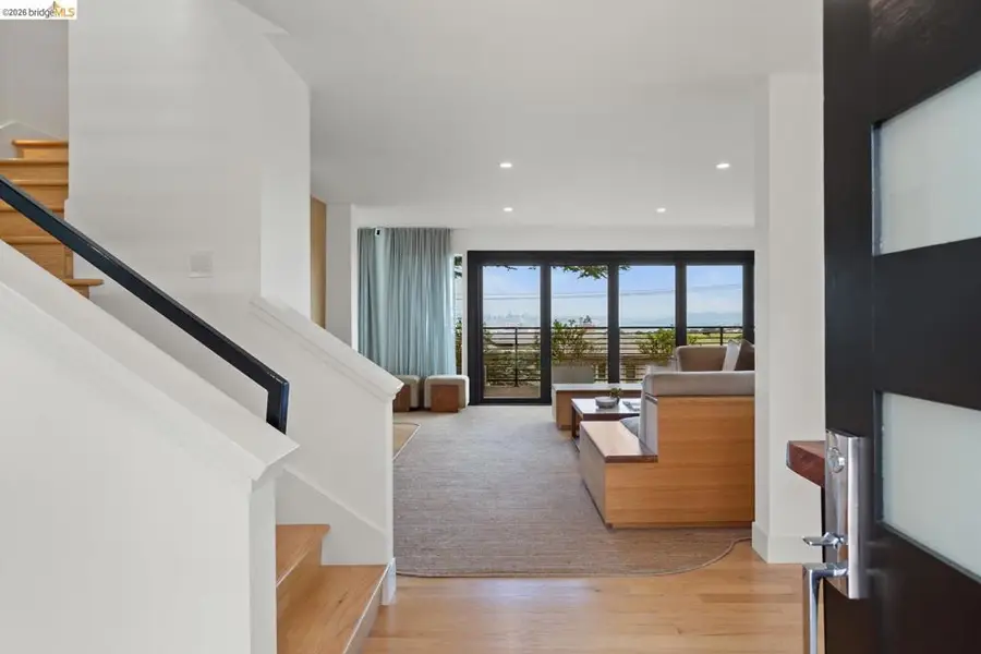 71 Sonia St, Oakland, CA 94618 - #3