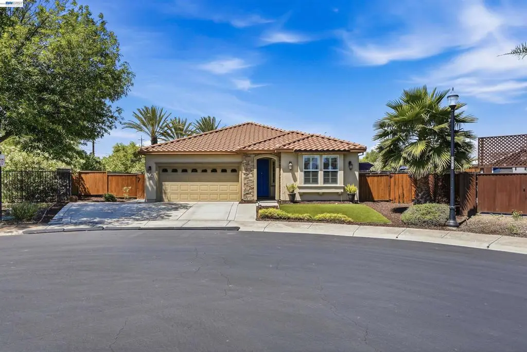 840 Rainbow Ct, Discovery Bay, CA 94505 - #1