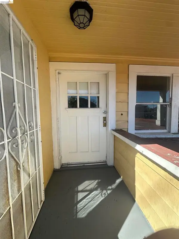 2423 Market St, Oakland, CA 94607