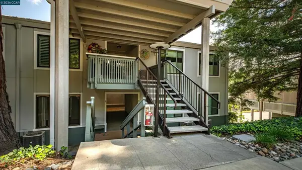 1224 Rockledge Ln #6, Walnut Creek, CA 94595
