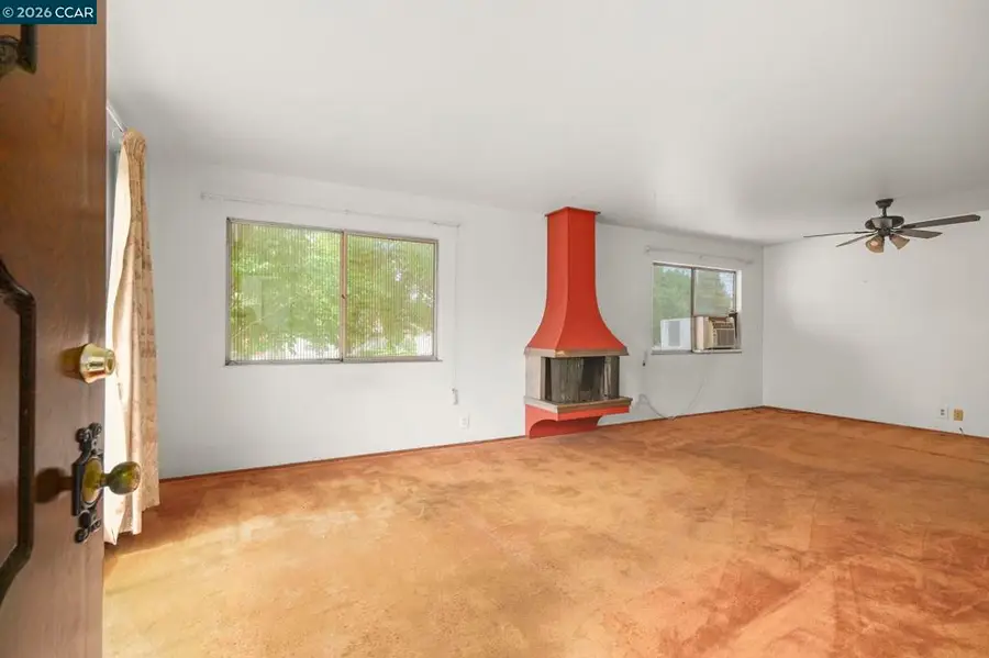5501 Colorado Dr, Concord, CA 94521 - #2
