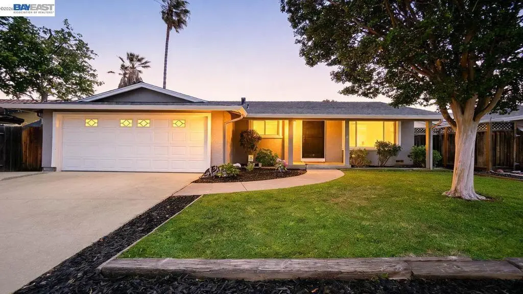 34352 Newton Ct, Fremont, CA 94555 - #1