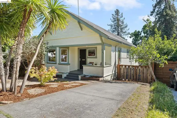 2143 E 28th St, Oakland, CA 94606