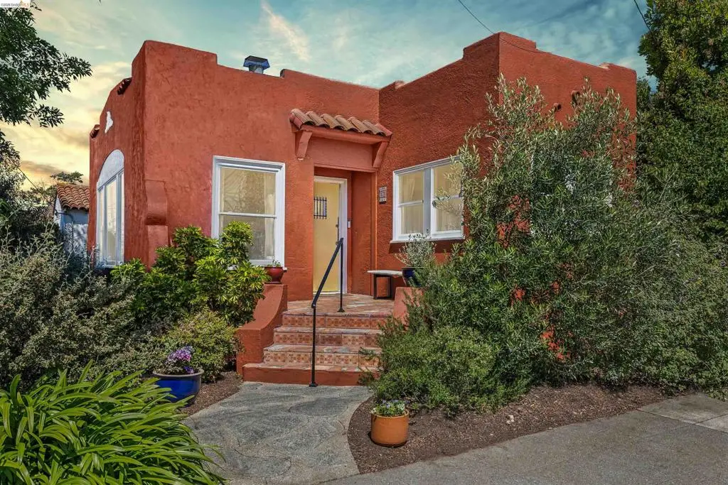 3031 Barrett Ave, Richmond, CA 94804 - #1