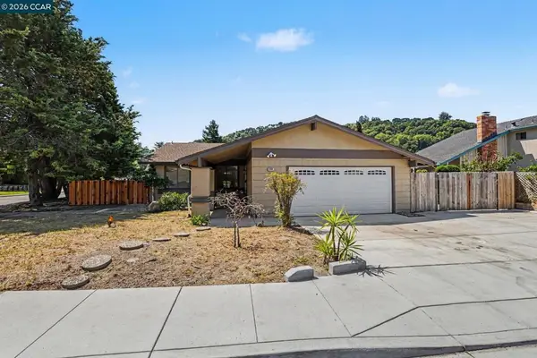 2498 La Reina St, Pinole, CA 94564
