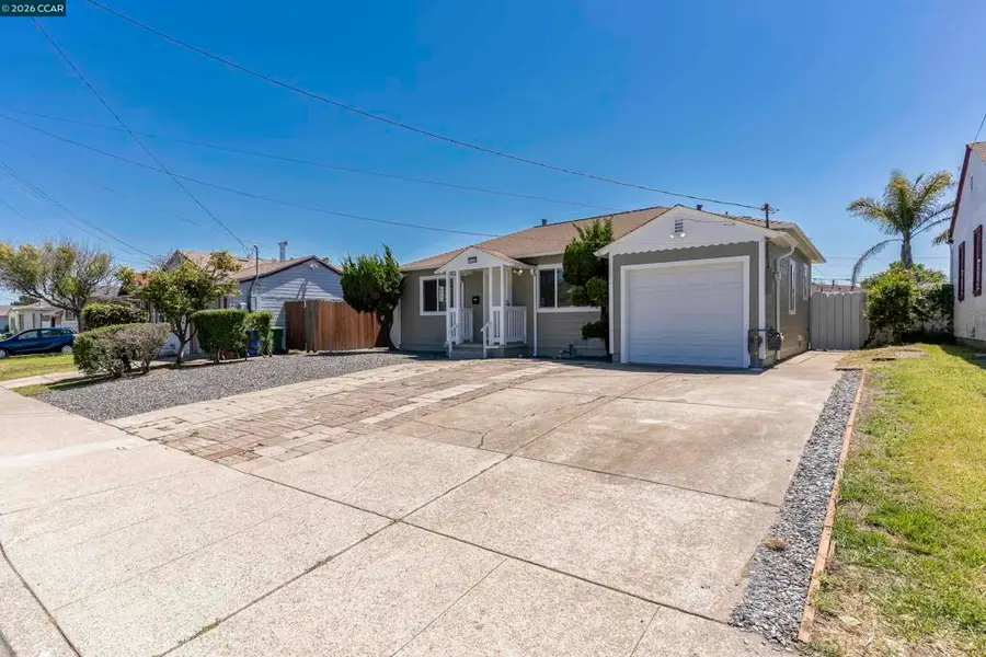 1331 Carlson Blvd, Richmond, CA 94804 - #3