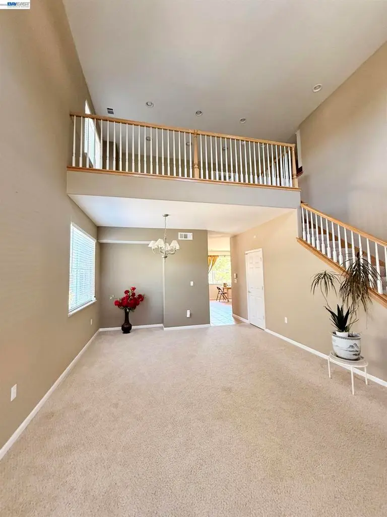 852 Meadow View Dr, Richmond, CA 94806 - #3