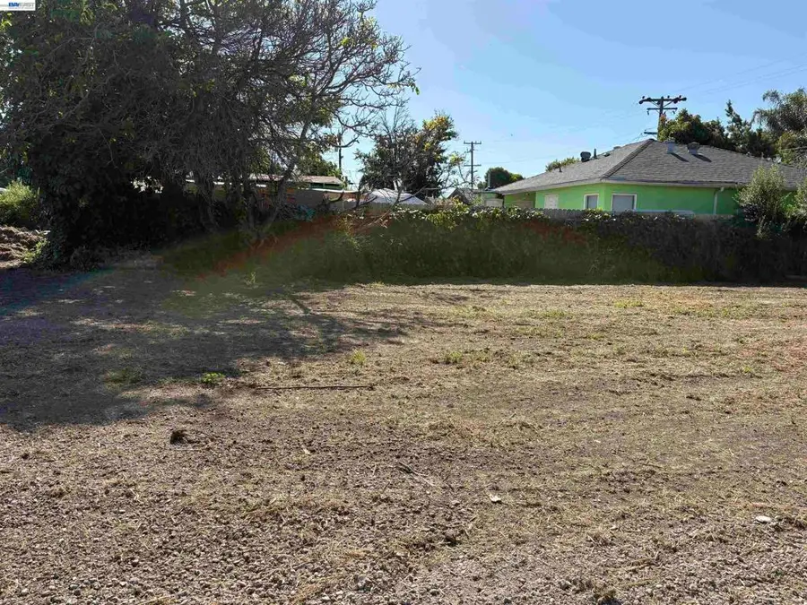 1 st NE 1 Street, Richmond, CA 94801 - #3