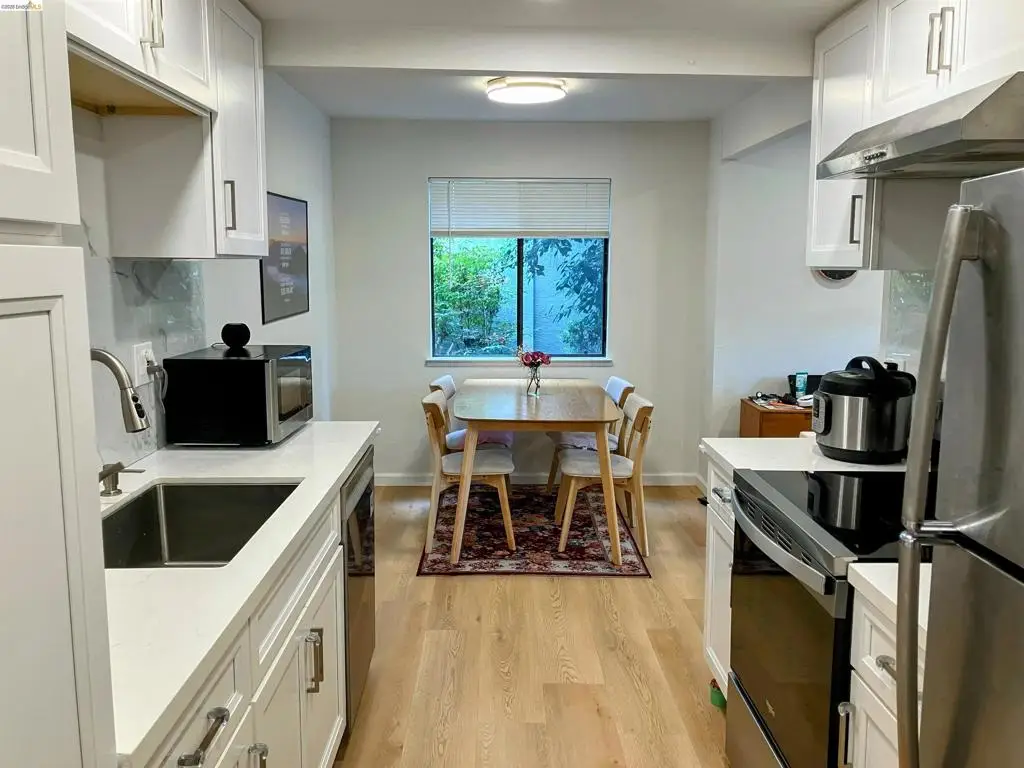 8761 Mountain Blvd #11, Oakland, CA 94605 - #1