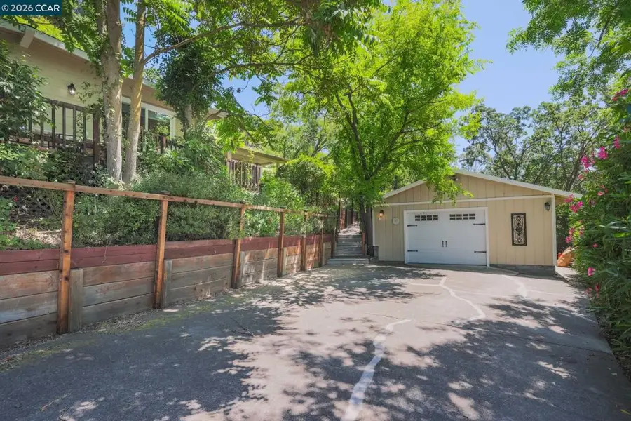 205 Summit Rd, Walnut Creek, CA 94598 - #2