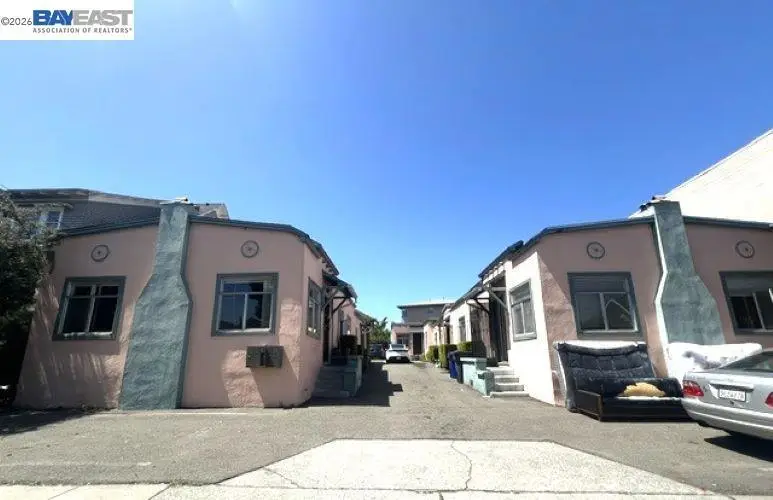 357 Lester Ave, Oakland, CA 94606 - #1