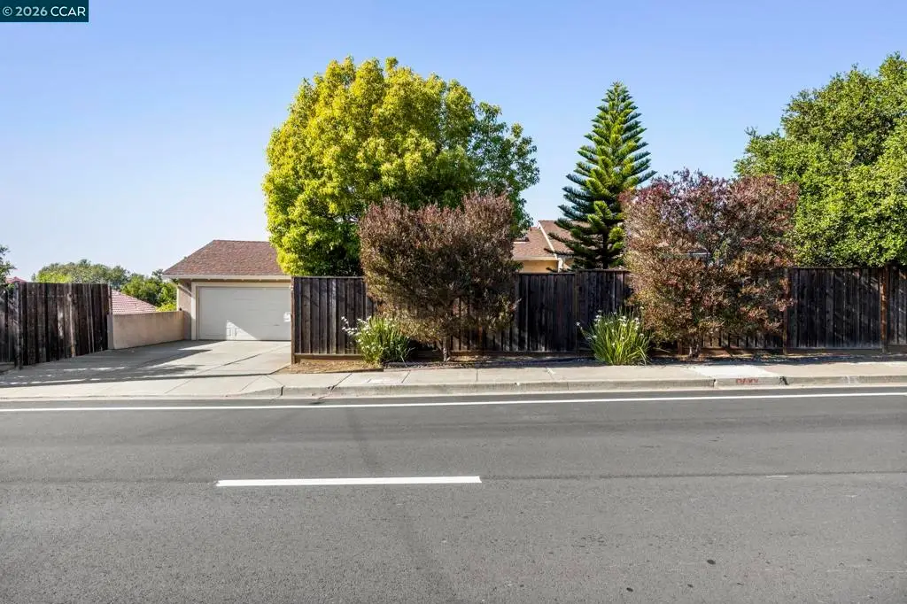 27468 Hayward Blvd, Hayward, CA 94542 - #1