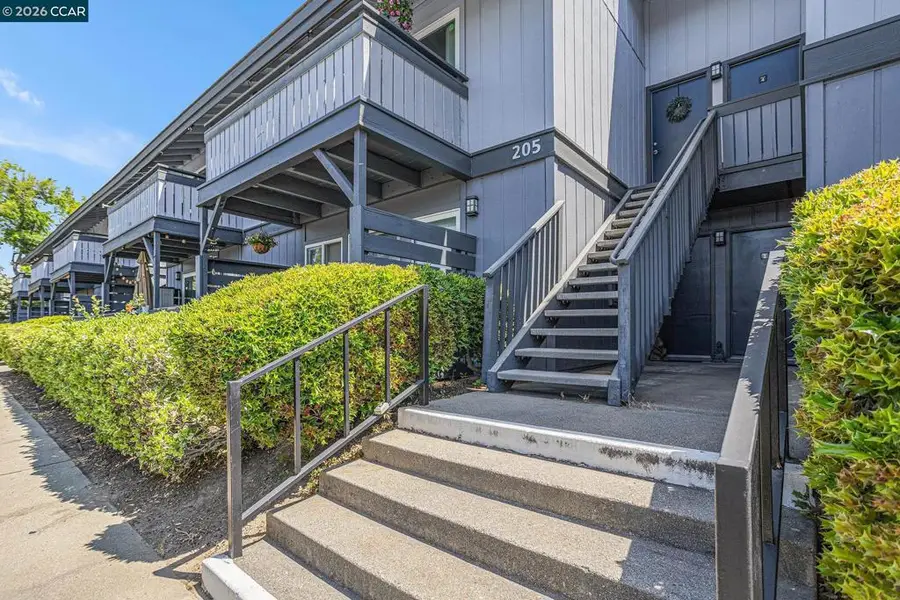 205 Masters Ct #3, Walnut Creek, CA 94598 - #2