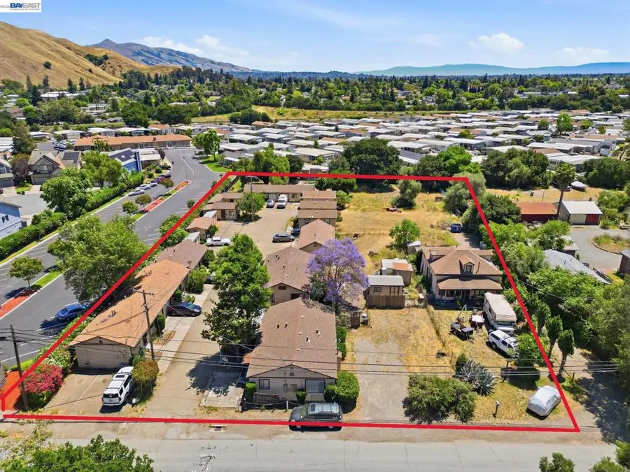 585 Old Canyon Rd, Fremont, CA 94536 - #2