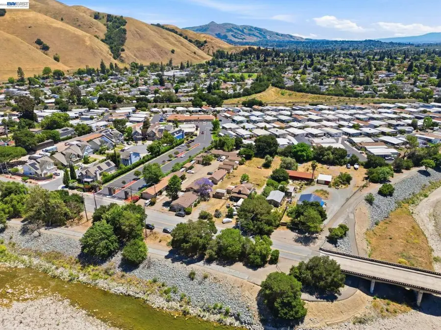 585 Old Canyon Rd, Fremont, CA 94536 - #3
