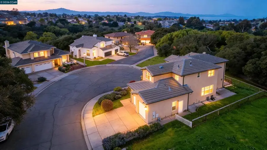 213 N Rancho Pl, El Sobrante, CA 94803 - #2