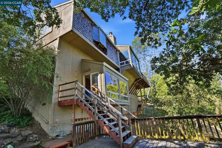 132 Rudgear Dr, Walnut Creek, CA 94596 - #2