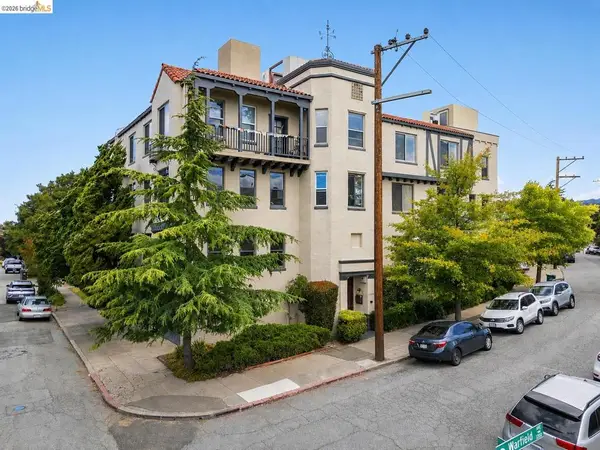 1001 Warfield Ave, Oakland, CA 94610