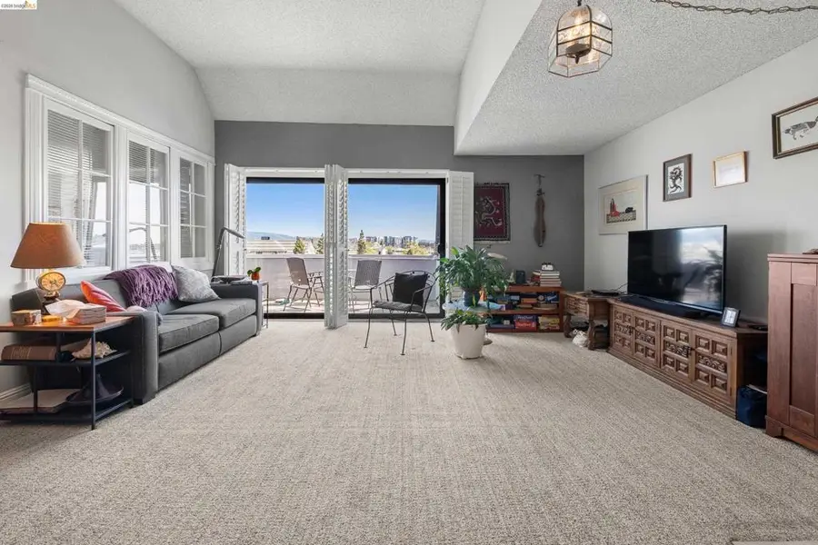 1 Embarcadero #353, Oakland, CA 94607 - #3