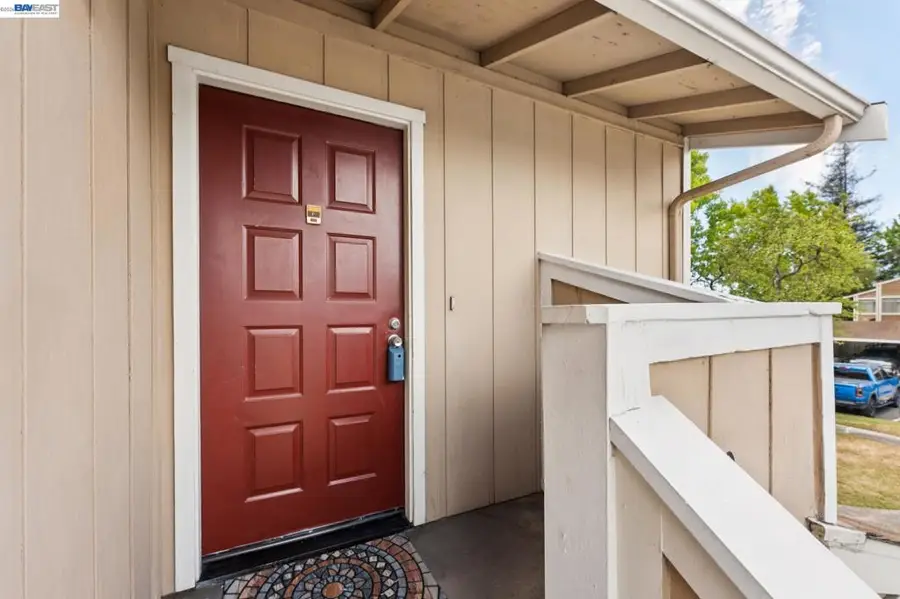 26 Raintree Ct #30, Hayward, CA 94544 - #2