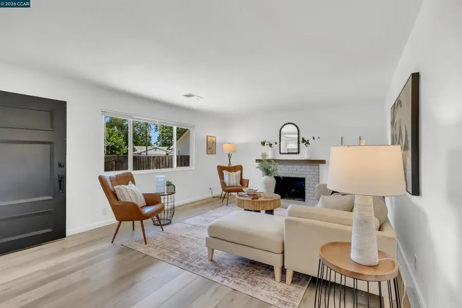 3573 Falcon Drive, Concord, CA 94520 - #3