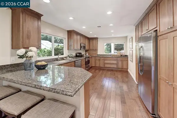 2055 Cactus Ct #6, Walnut Creek, CA 94595