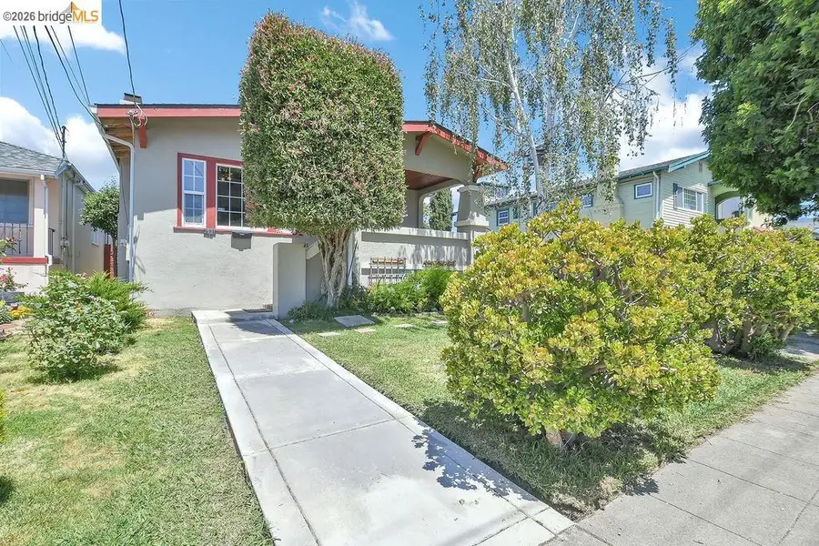 2921 Eastman Ave, Oakland, CA 94619 - #3