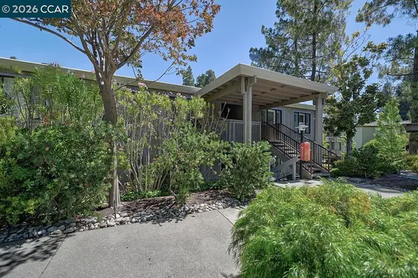 1400 Canyonwood Ct #6, Walnut Creek, CA 94595
