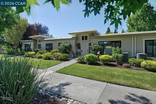 1124 Oakmont Dr #2, Walnut Creek, CA 94595