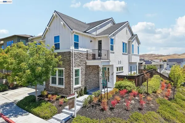4203 Oak Knoll Dr, Dublin, CA 94568