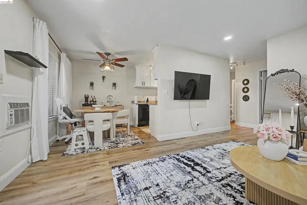 Address Withheld By Seller, Concord, CA 94520 - #1